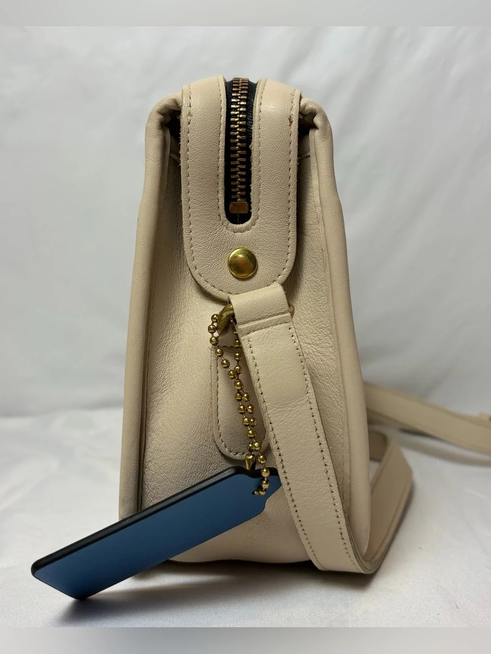 Vintage Coach Carson Crossbody Bag 9939 USA Made - Bone | Exceptional Condition